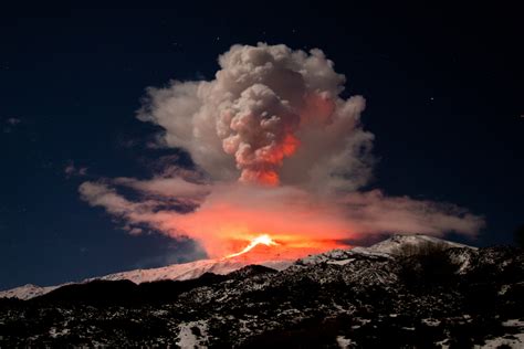 Mount Etna Eruptions Delight Wine Enthusiasts On Tours Of