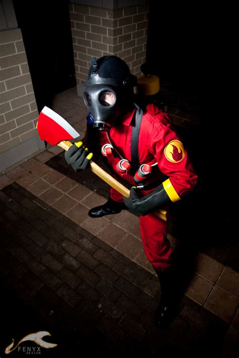 Expcon 2011 Team Fortress 2 Red Pyro By Elysiagriffin On Deviantart