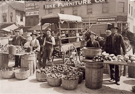 Shorpy Historical Picture Archive Fruit Market 1908 High Resolution