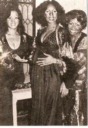 Mary wilson, founding member of the supremes, in 2014. The Supremes Wiki | FANDOM powered by Wikia