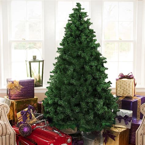 Top 10 Best And Realistic Artificial Christmas Trees For Outdoor