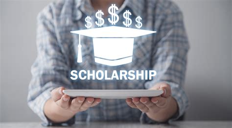 Three Reasons Why You Should Apply For A Scholarship