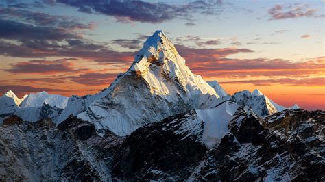 Nature Mount Everest 4k Ultra Hd Wallpaper