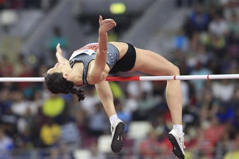 Womens High Jump World Record Explained Beamon Powell Chistyakova