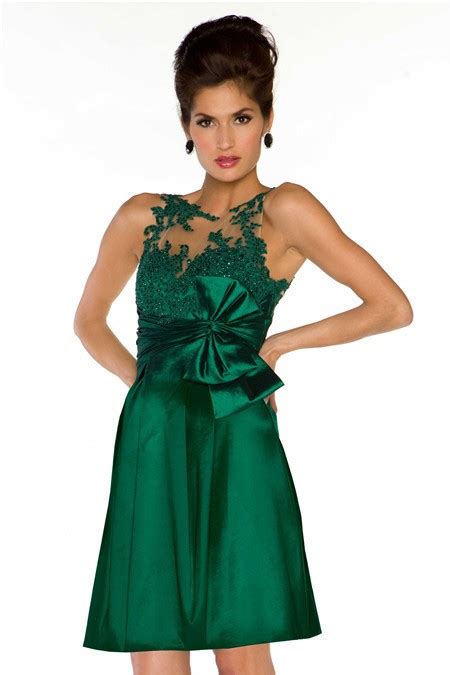 A Line Sleeveless Short Emerald Green Lace Illusion Homecoming Prom