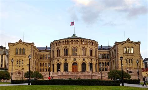 © ntb scanpix regjeringen sender forslag på samiske og kvenske navn på kongeriket norge ut på høring. Stortinget - Wikipedia