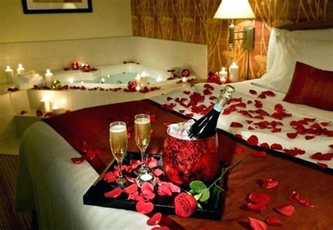Valentines Day Hotel Room Decorations For Her