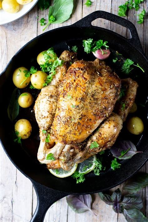 Most years, we would have the traditional christmas dinner with turkey, stuffing, mashed potatoes, etc. 15+ Main Dishes for a Non-Traditional Holiday Dinner in 2020 | Lemon roasted chicken, Roast ...