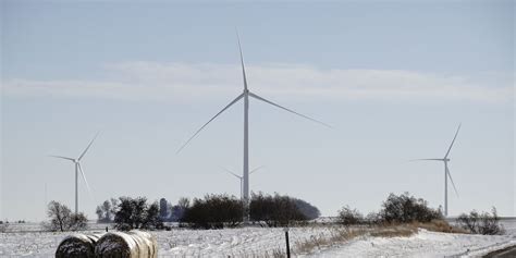 Investors Bet Biden Will Accelerate Shift To Renewable Energy Wsj