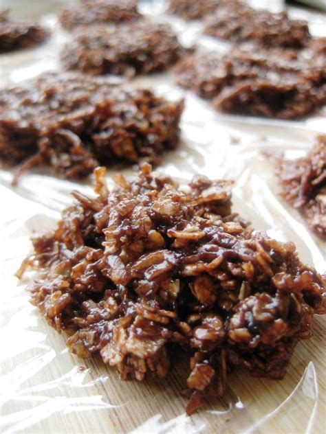 No Bake Chocolate Oatmeal And Coconut Cookies Recipe