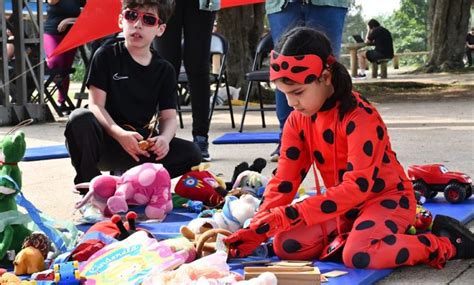 santo andré retoma feira de troca de brinquedos com show de sustentabilidade e solidariedade