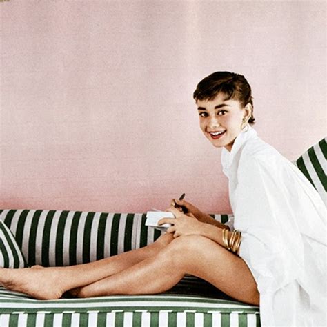 Audrey Hepburn By Mark Shaw 1953 Audrey Hepburn Photos Audrey Hepburn Pictures Audrey Hepburn