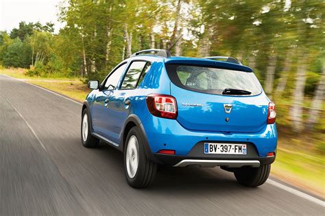 Laiko patikrintas ir paprastas, visiems prieinamas gamyklinis sprendimas. DACIA Sandero Stepway 2 specs & photos - 2012, 2013, 2014 ...