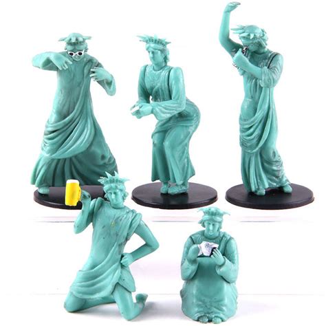 Liberty Enlightening The World Statue Of Liberty Pvc Action Figure Col