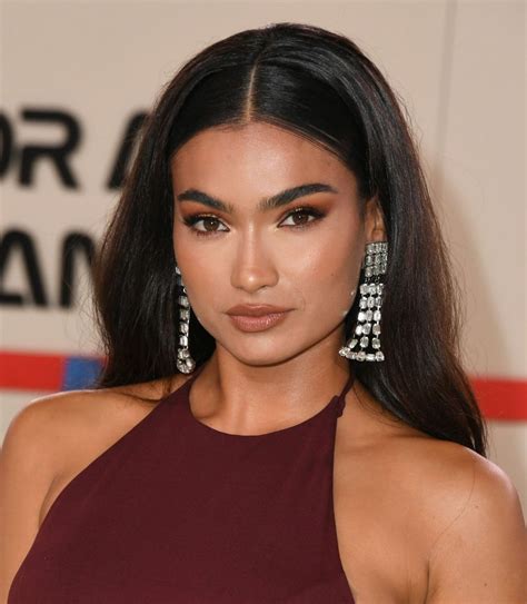 Kelly Gale Sexy 29 Photos Thefappening