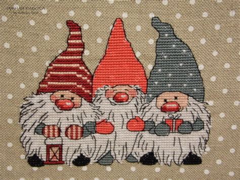 Gnomes Machine Embroidery Cross Stitched Design Etsy