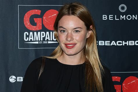 3 Reasons Why Model Camille Rowe May Be Harry Styles Fine Line