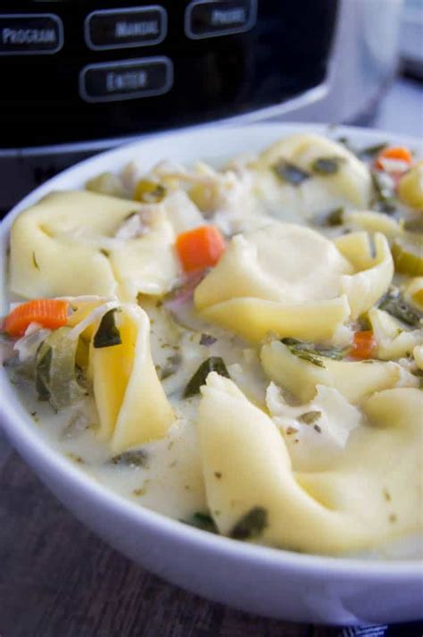 Slow Cooker Creamy Chicken Tortellini Soup The Diary Of A Real Housewife
