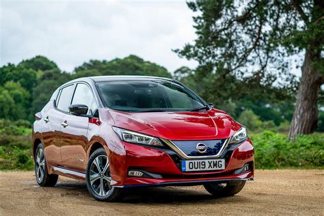 Nissan Leaf Wins Product Of The Year Award News And Reviews On