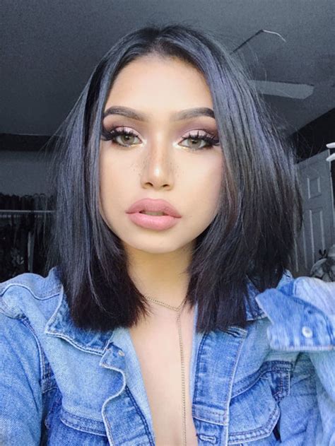 Baddie Hairstyles For Medium Straight Hair Trendy Instagram Baddie