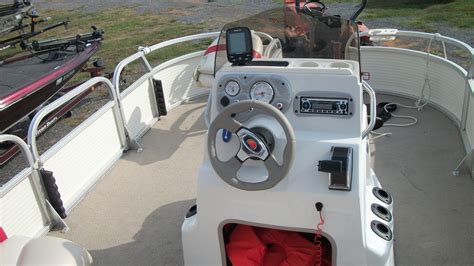 Sun Tracker Bass Buggy 18 2009 For Sale For 1000 Boats