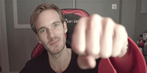 Youtube Signs Pewdiepie To Exclusive Live Streaming Deal