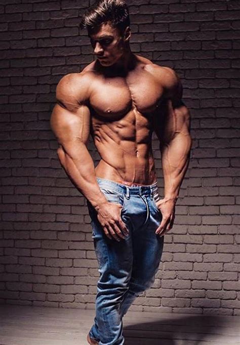 Muscle Morphs By Hardtrainer01 Muscle Men Muscular Men Muscle Hunks