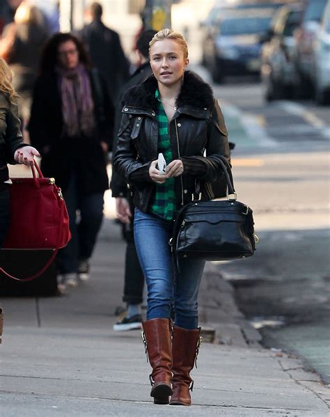 Hayden Panettiere In Jeans Out And About In New York Hawtcelebs