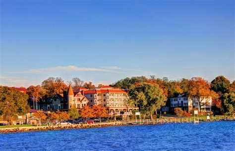 Hotel On The Lake At Lake Geneva Wisconsin Image Free Stock Photo
