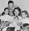 Frank Sinatra's first wife Nancy dies aged 101 | Daily Mail Online