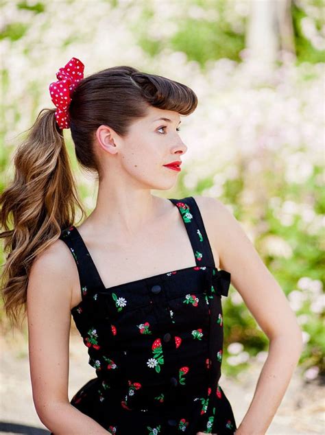 Get a good book on how to pin curl hair. 18 Best Easy To Make Pin-Up Hairstyles With Bangs That ...