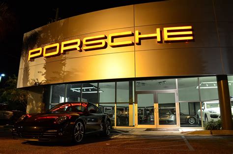 Swung by the Porsche dealership last night as I was doing some ...