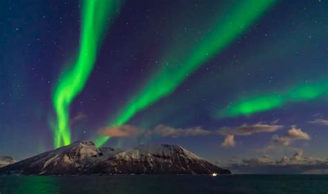 How To See The Aurora Borealis Can You See The Northern Lights Tonight