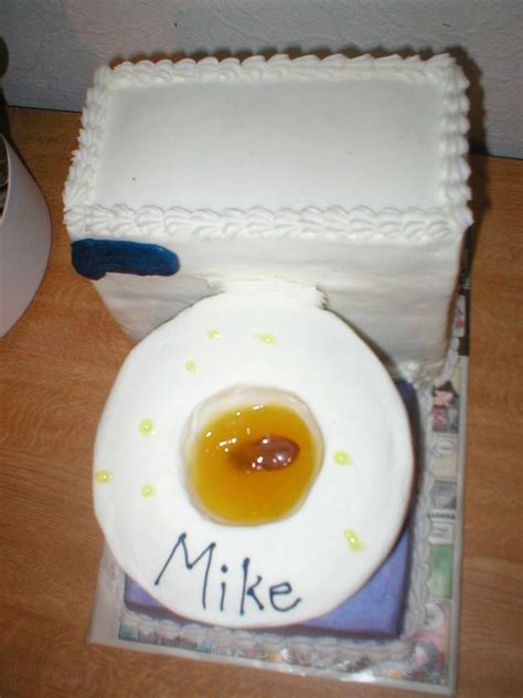 Toilet Cake