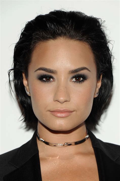 Lovaticdoglover Demi Lovato Hair Demi Lovato Short Hair Short