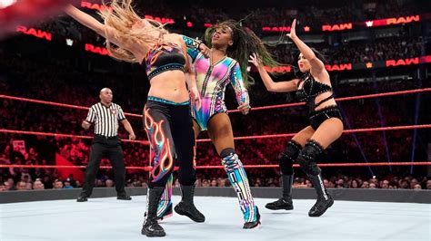 Bayley And Naomi Def Wwe Womens Tag Team Champions The Iiconics Wwe