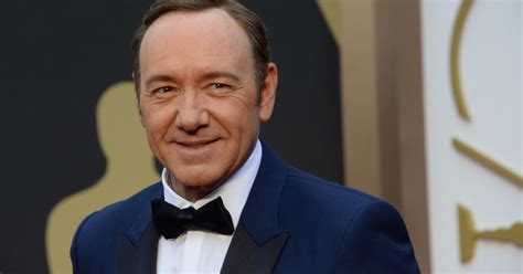 Kevin Spacey Statement In Full Actor Comes Out As Gay As