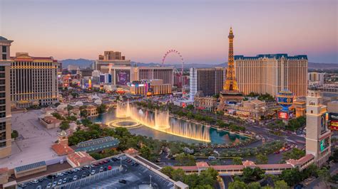 16 Best Hotels In Las Vegas Hotels From 49night Kayak