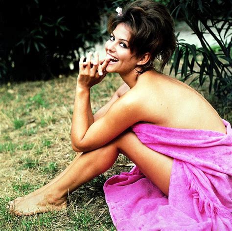 Looking Back At The Fascinating Beauty Of Young Claudia Cardinale 1950s 1960s Rare Historical