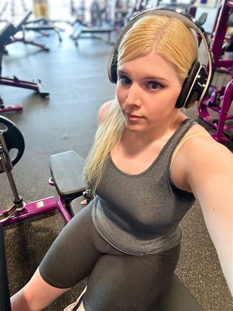 🏳️‍⚧️ amanda rae 🏳️‍⚧️ on twitter thick tgirls coming to a gym near you 😨