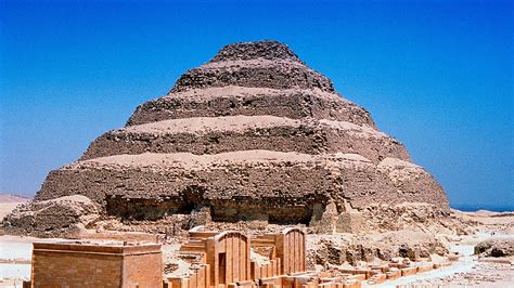 Step Pyramid At Saqqara Mastaba Crystalinks