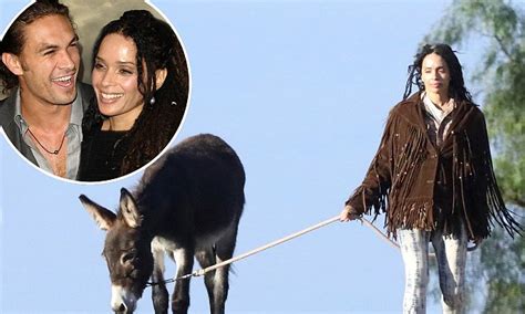 Lisa Bonet Bizarrely Takes Donkey For A Walk In Topanga Daily Mail Online