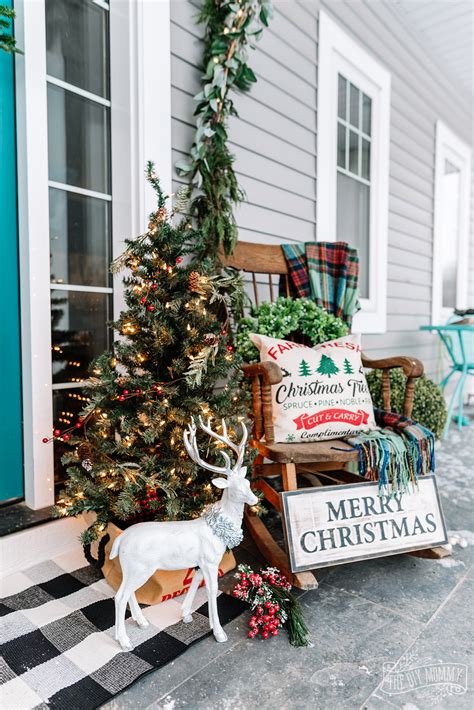 Red Green And Teal Christmas Front Porch Decor Ideas The Diy Mommy