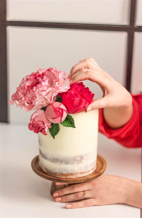 Nude Cake Fleuri Recette Cake Cake Design Gateau