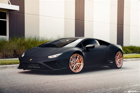 Lamborghini Huracan Evo F538 Brushed Polished Rose Gold Avant Garde