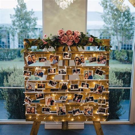 Having a rustic wedding or a country wedding can wonderful but decorating one can be a bit more of a challenge. The must have rustic wedding inspiration for one quite mind-blowing wedding occassion, check ...