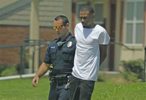 robbery suspect arrested after brief standoff with clarksville police