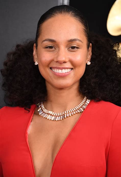 Alicia Keys At The 2019 Grammys Drugstore Products At Grammys