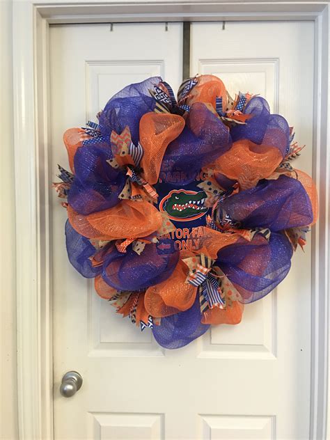 Pin By Pinner On Collegiate Halloween Wreath Wreaths Decor