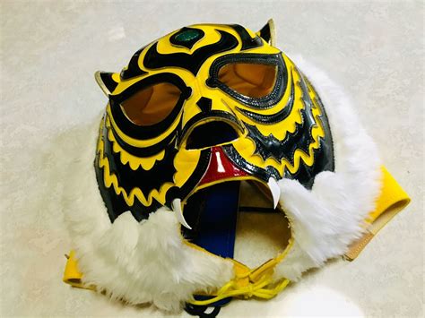 プロレスへの回想 Mask2代目タイガーマスク KONDOU SHOES 小栗製